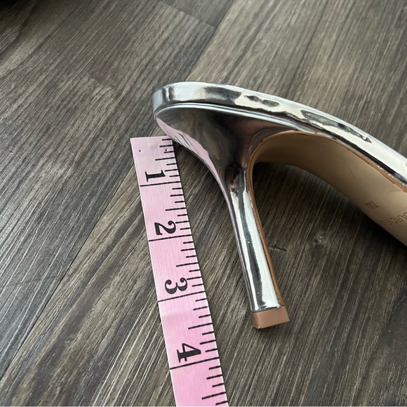 Marc Fisher NEW Silver Metallic Rhinestone Square Toe MFDANRIE Shimmery Heels - Picture 16 of 16